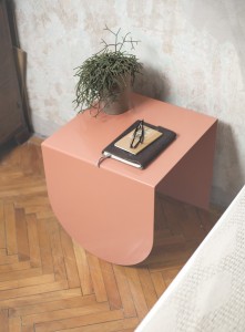 3-table-David-Tarcali-Budapest-Studio-Nomad